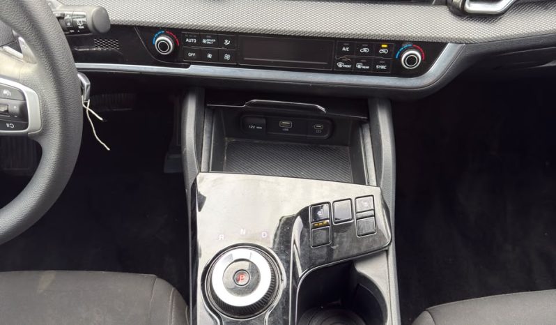 
								Kia Sportage full									