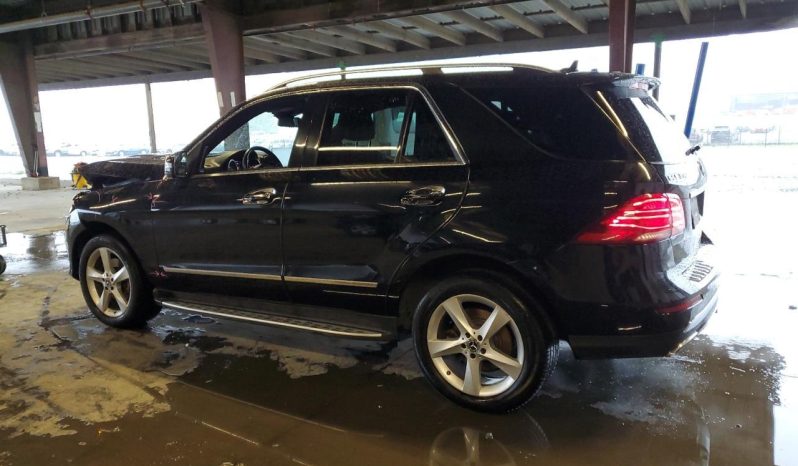 
								Mercedes-Benz GLE 350 full									
