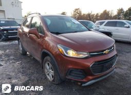 
										Chevrolet Trax full									
