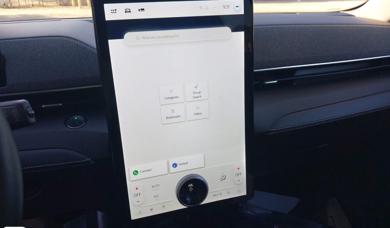 
								2022 Ford Mustang Mach-E full									