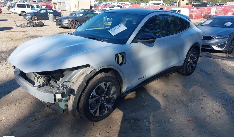 
								2022 Ford Mustang Mach-E full									