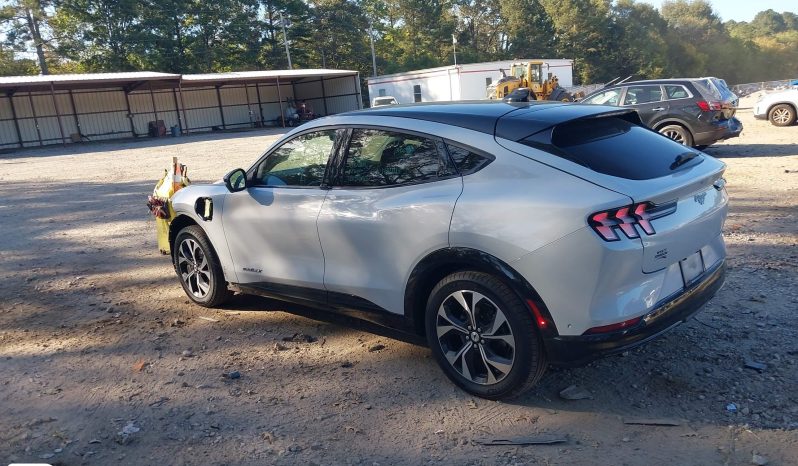 
								2022 Ford Mustang Mach-E full									