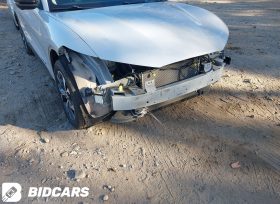 2022 Ford Mustang Mach-E