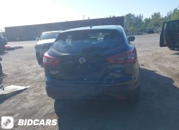 
										Nissan Rogue full									