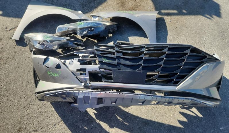 
								Hyundai Elantra full									