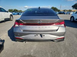 
										Hyundai Elantra full									