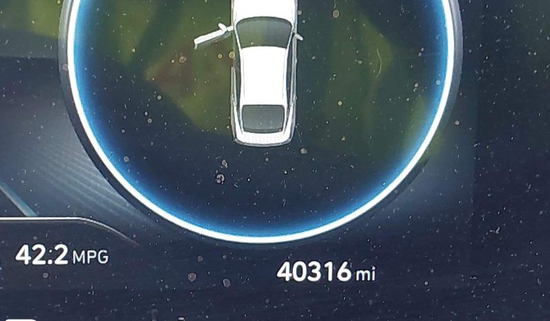 
								Hyundai Elantra full									