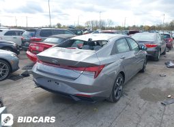 
										Hyundai Elantra full									