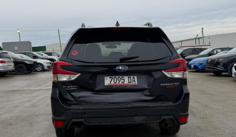 
								Subaru Forester full									