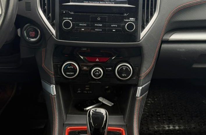 
								Subaru Forester full									