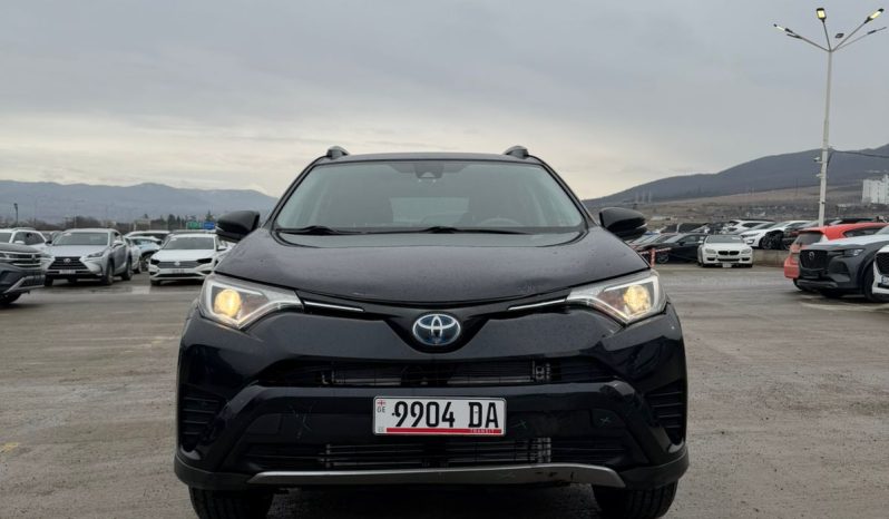 
								Toyota RAV4 full									