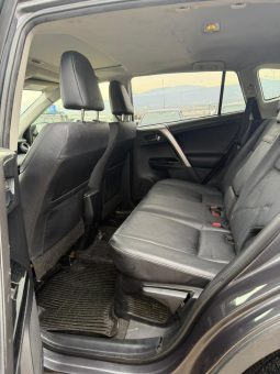 
										Toyota RAV4 full									
