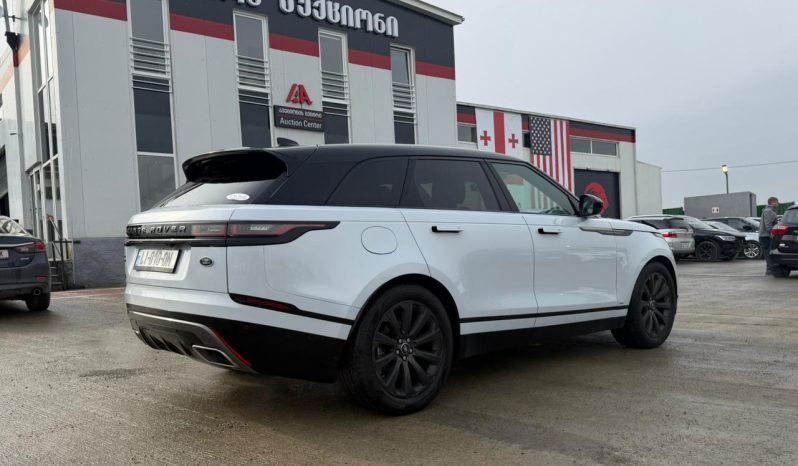 
								Range Rover Velar full									