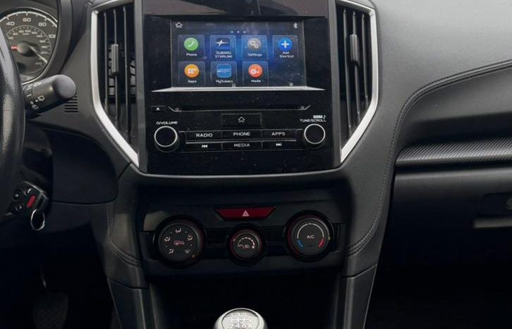 
								Subaru Crosstrek full									