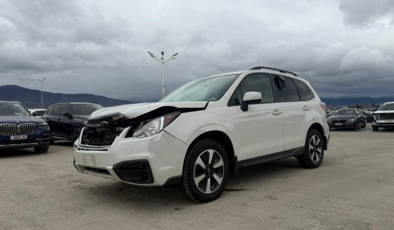 
								Subaru Forester full									