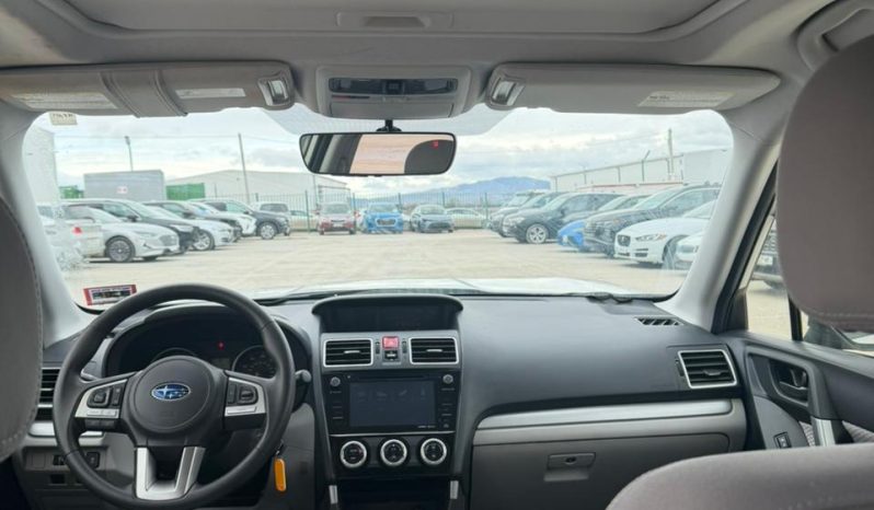 
								Subaru Forester full									