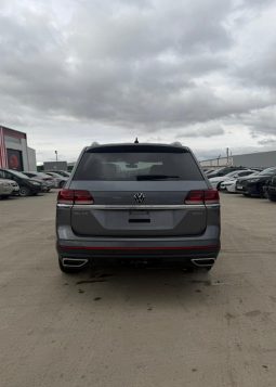 
										Volkswagen Atlas full									