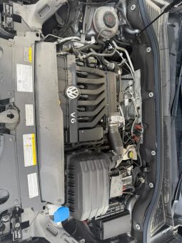 
										Volkswagen Atlas full									