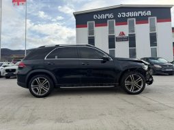 
										Mercedes-Benz GLE full									