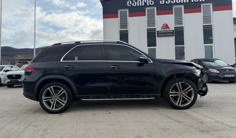 
								Mercedes-Benz GLE full									