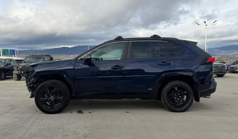 
								2020 Toyota RAV4 full									