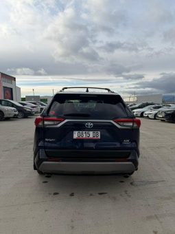 
										2020 Toyota RAV4 full									