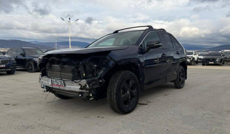 
								2020 Toyota RAV4 full									