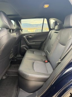 
										2020 Toyota RAV4 full									