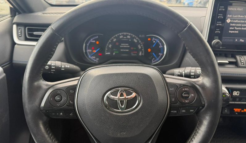 
								2020 Toyota RAV4 full									