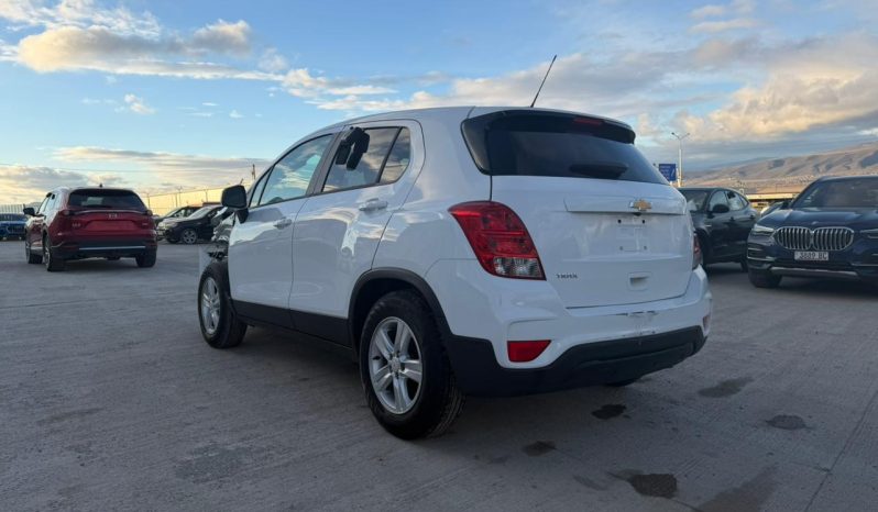 
								Chevrolet Trax full									