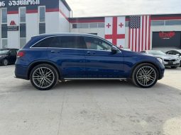 
										Mercedes-Benz GLC full									