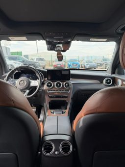 
										Mercedes-Benz GLC full									