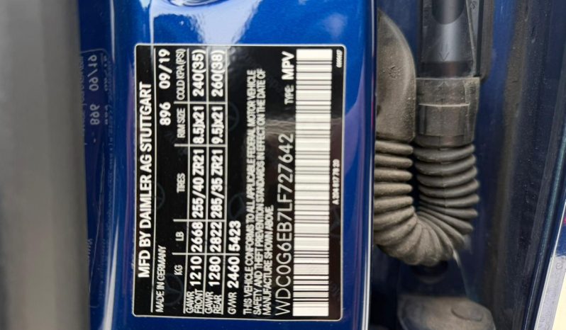 
								Mercedes-Benz GLC full									