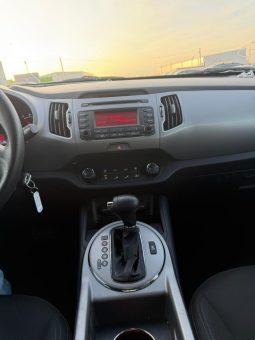
										KIA Sportage full									