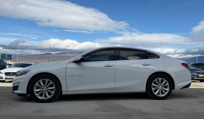 
								Chevrolet Malibu full									