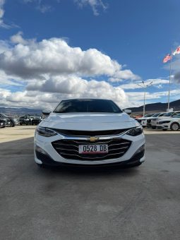 
										Chevrolet Malibu full									