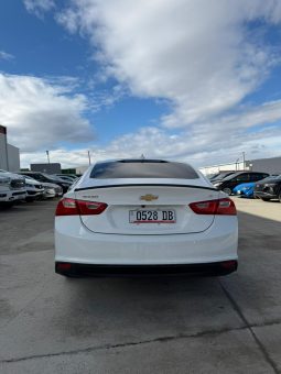 
										Chevrolet Malibu full									