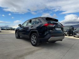 
										TOYOTA RAV4 full									
