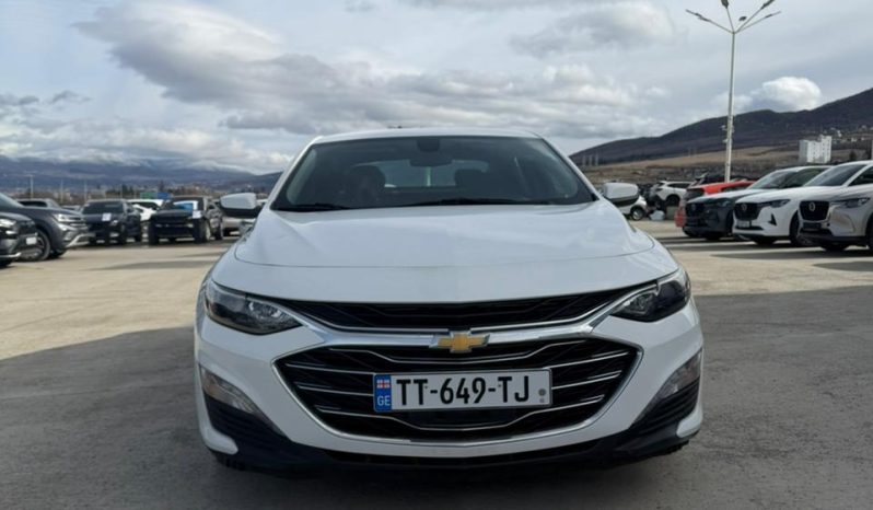 
								Chevrolet Malibu full									