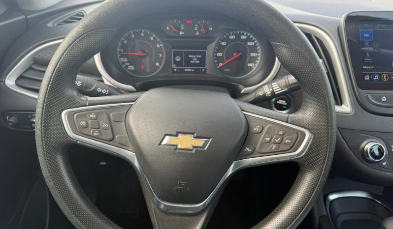 
								Chevrolet Malibu full									