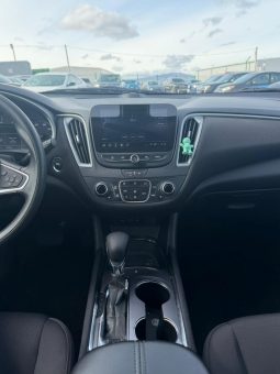 
										Chevrolet Malibu full									