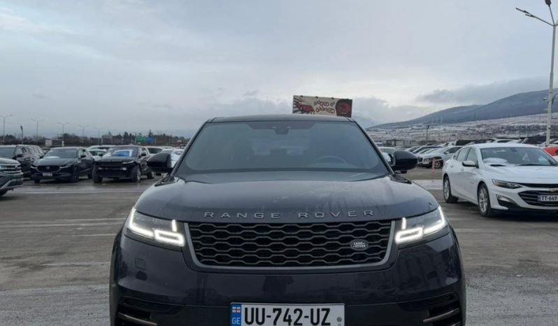 
								Range Rover Velar full									