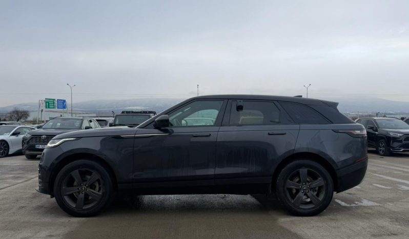 
								Range Rover Velar full									