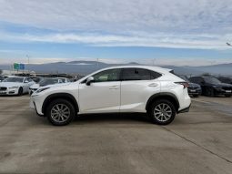 
										LEXUS NX300 full									