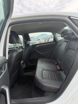 
										VOLKSWAGEN PASSAT full									