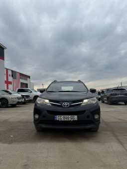 
										TOYOTA RAV4 full									