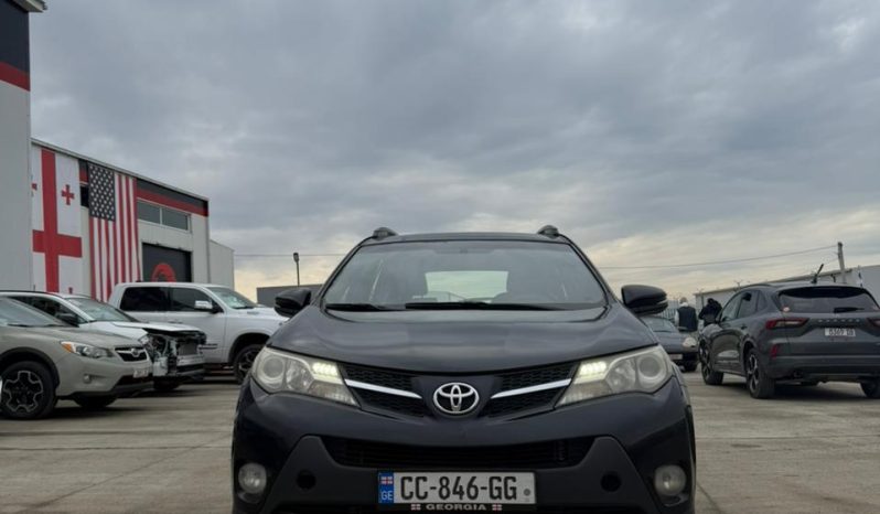 
								TOYOTA RAV4 full									