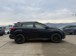 
										TOYOTA RAV4 full									