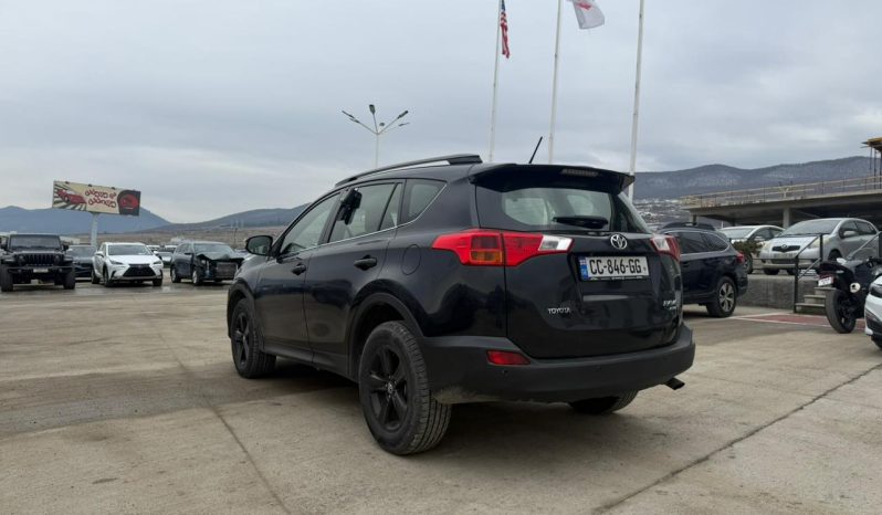 
								TOYOTA RAV4 full									