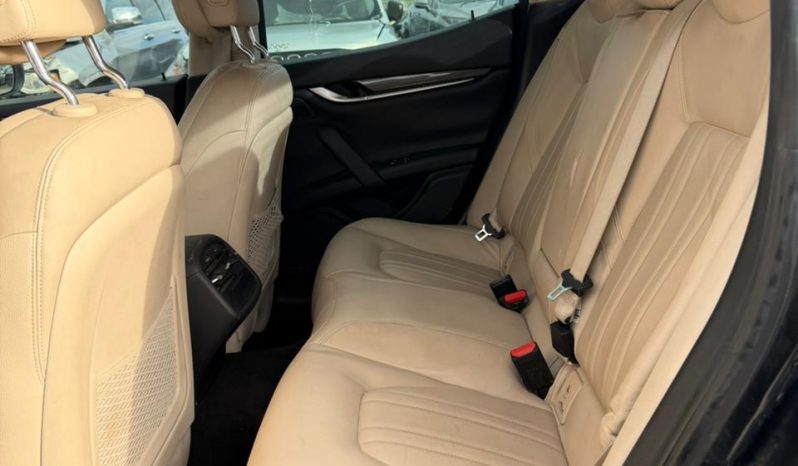 
								Maserati Ghibli full									